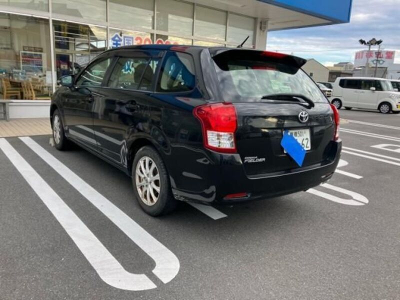 COROLLA FIELDER