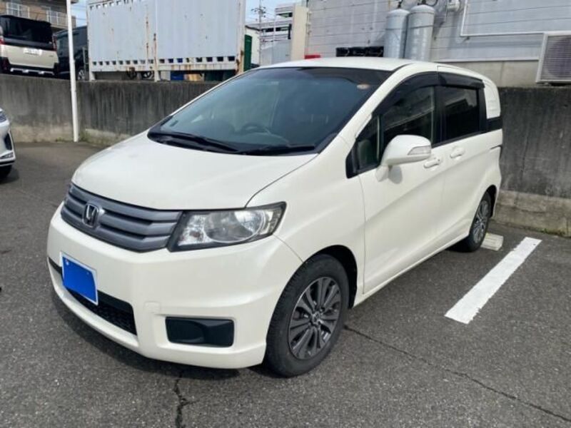 HONDA FREED SPIKE