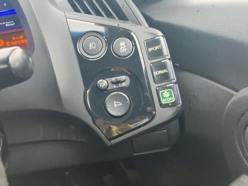 CR-Z