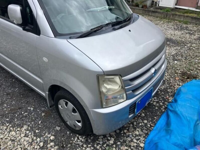 WAGON R