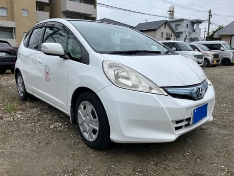 FIT HYBRID-0