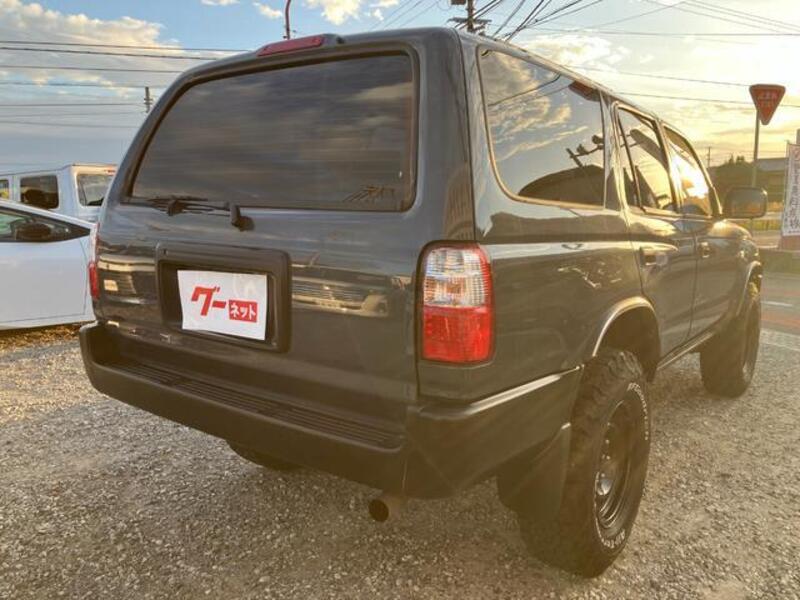 HILUX SURF