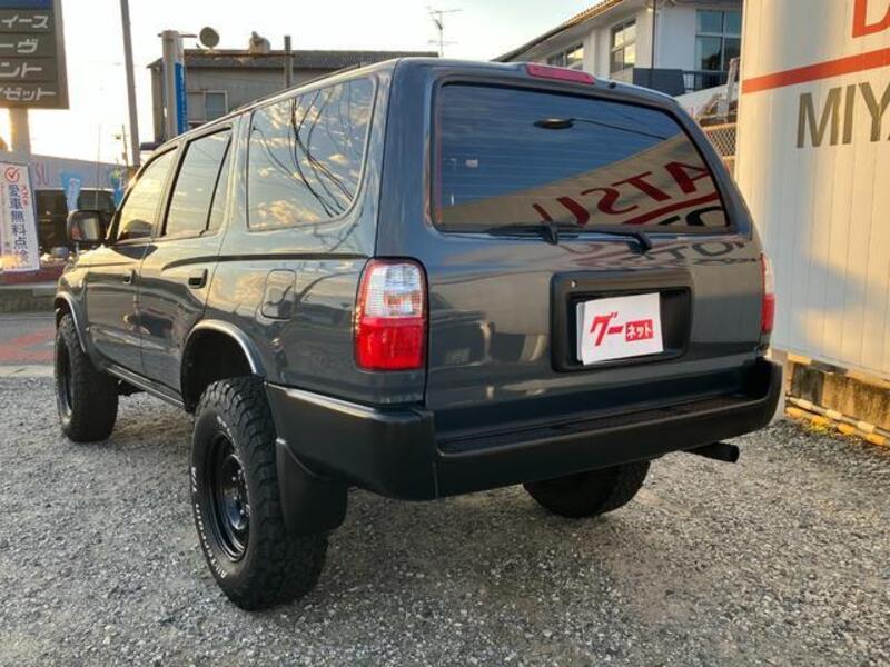 HILUX SURF