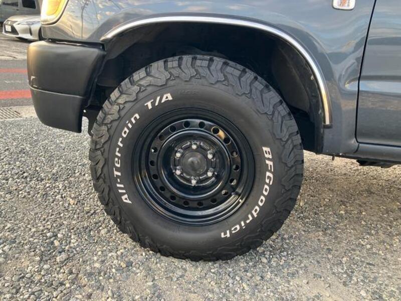 HILUX SURF