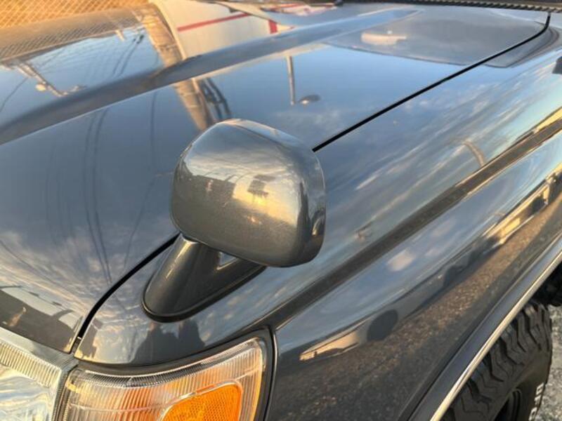 HILUX SURF