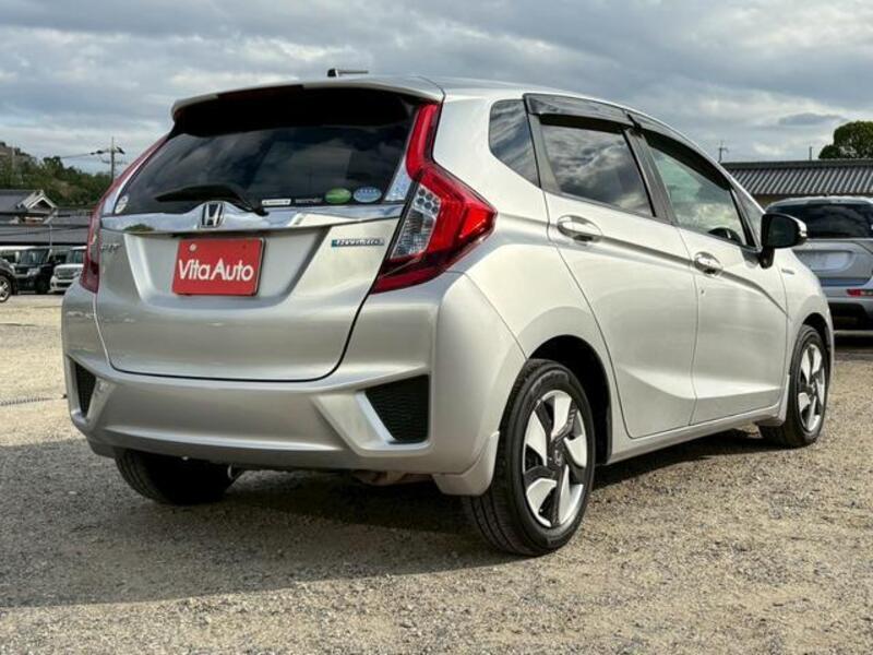 FIT HYBRID