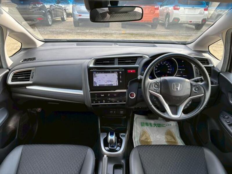 FIT HYBRID