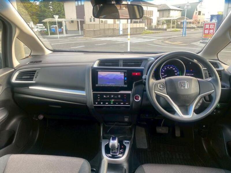 FIT HYBRID