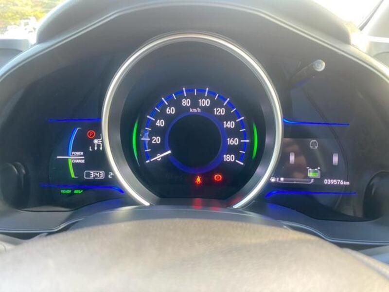 FIT HYBRID