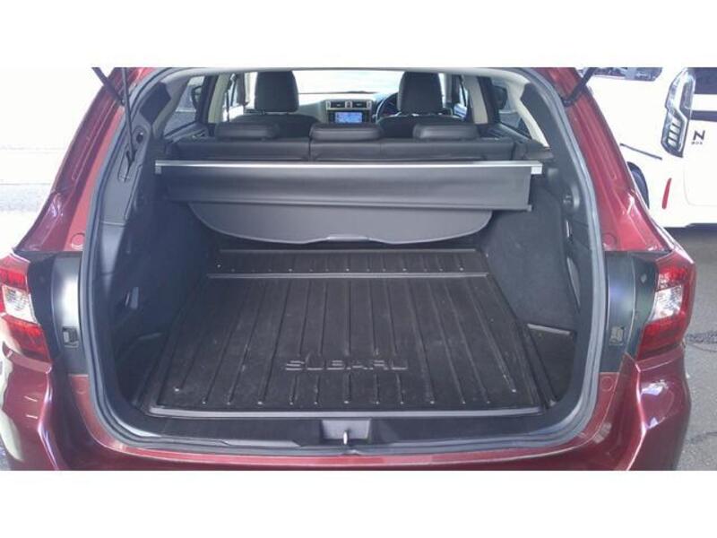 LEGACY OUTBACK