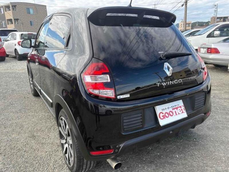 TWINGO
