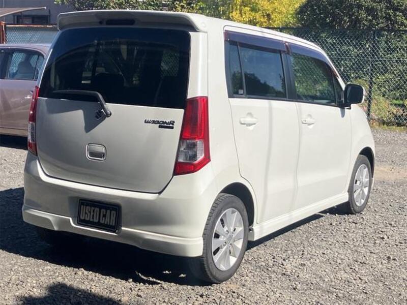 WAGON R