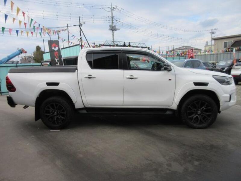 HILUX
