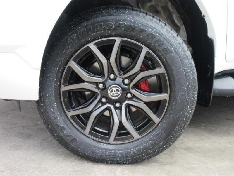 HILUX