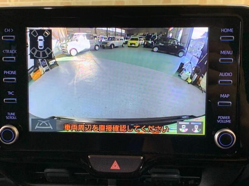 YARIS CROSS