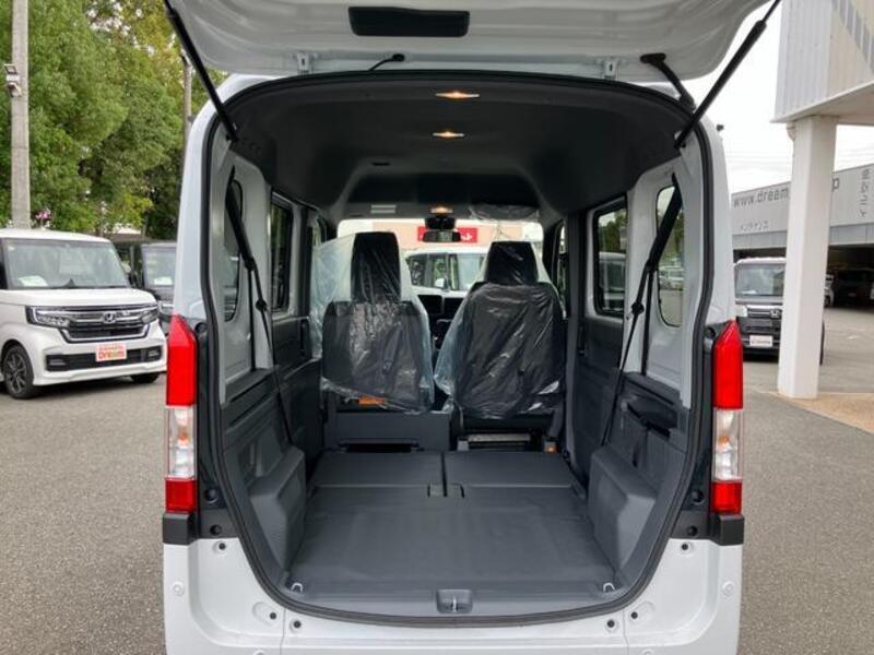 N-VAN