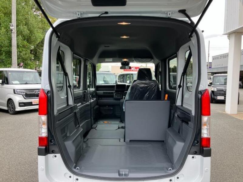 N-VAN