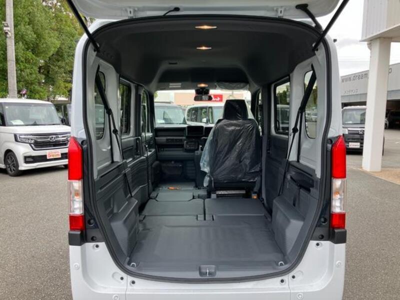 N-VAN