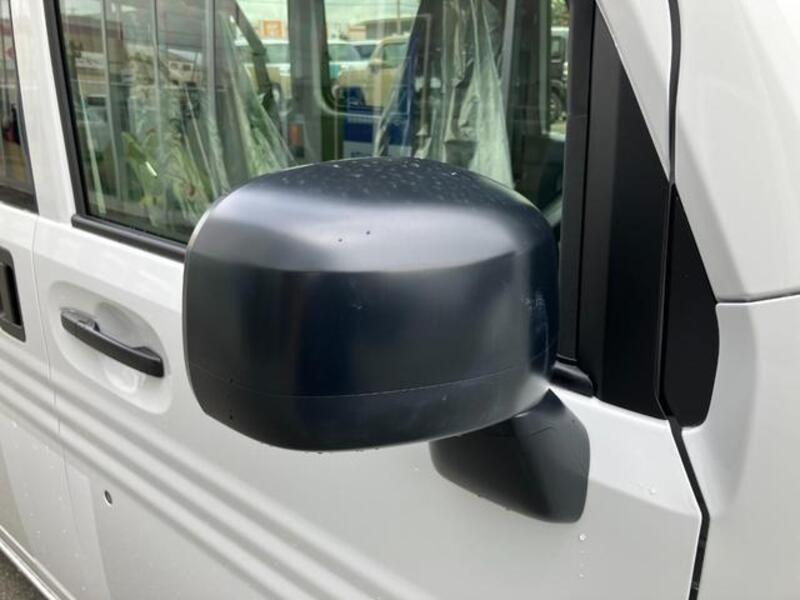 N-VAN