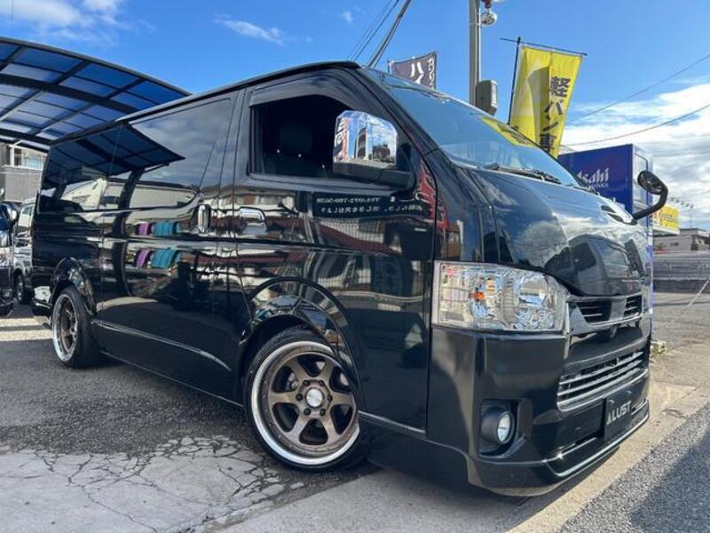 HIACE VAN