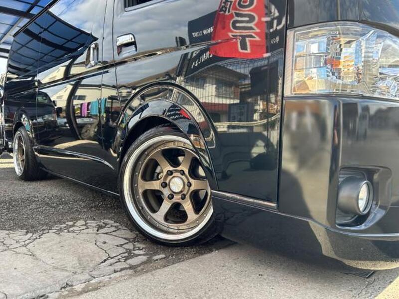HIACE VAN
