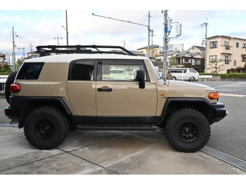 FJ CRUISER