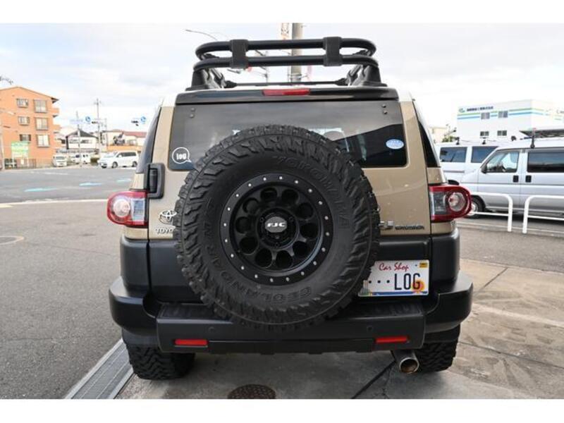 FJ CRUISER