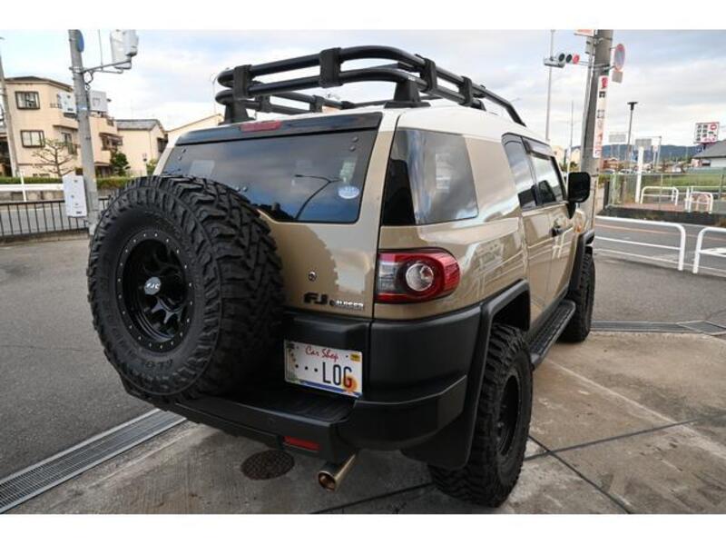 FJ CRUISER