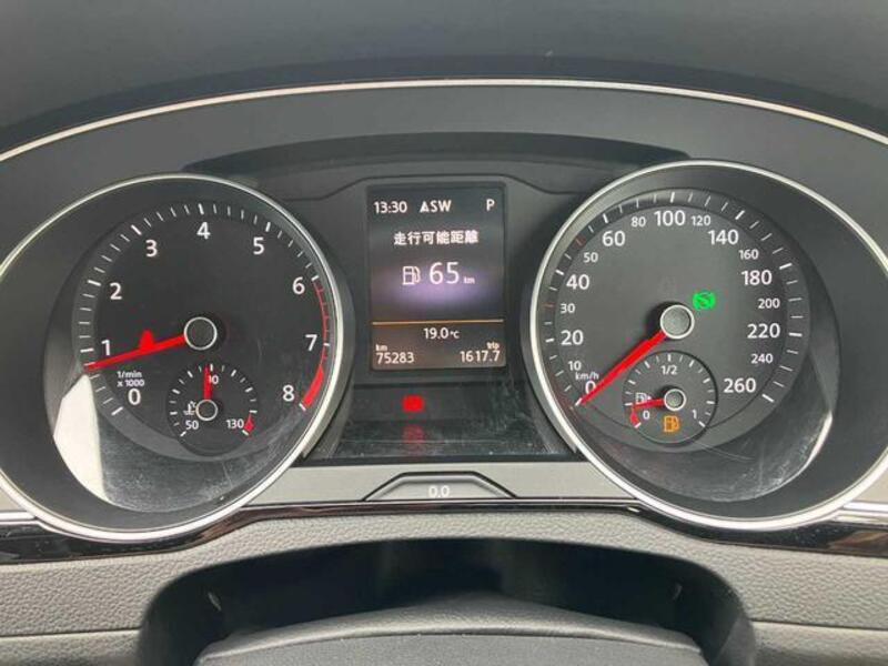 PASSAT VARIANT