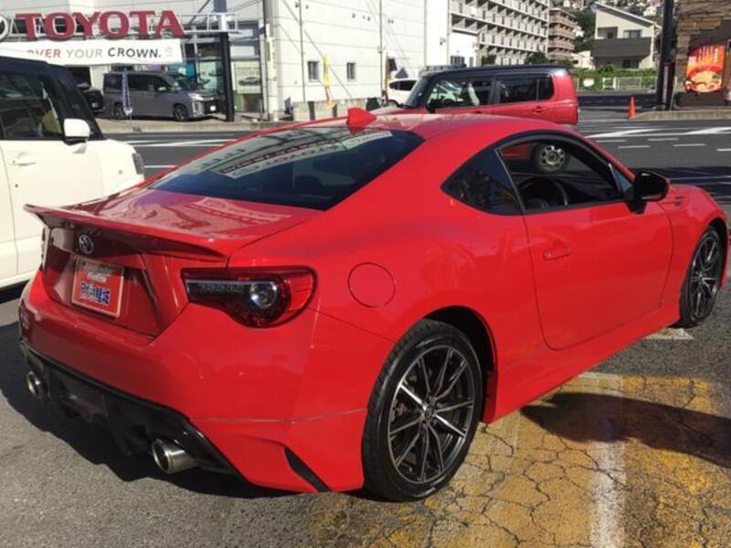 86