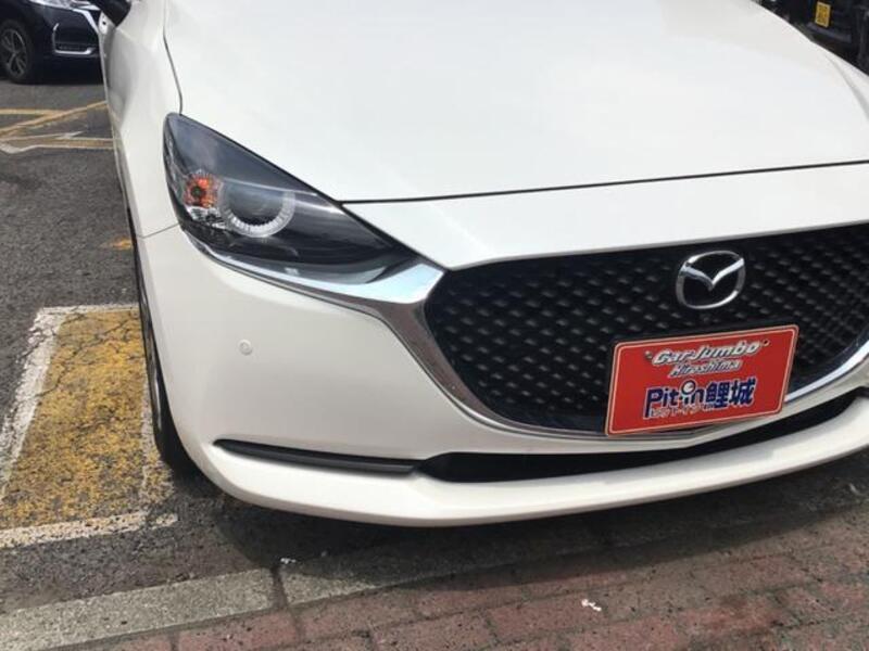 MAZDA2