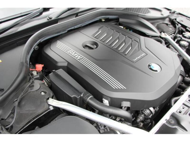 8 SERIES