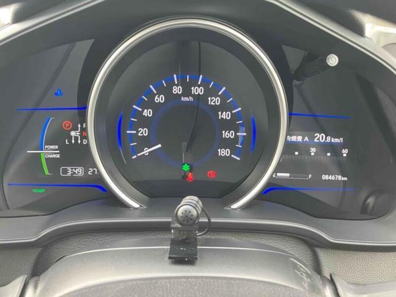 FIT HYBRID