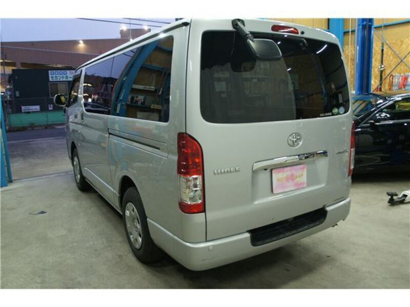 HIACE