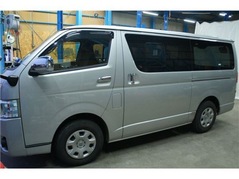 HIACE