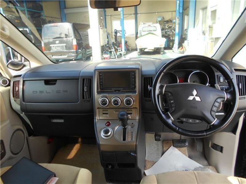 DELICA D5