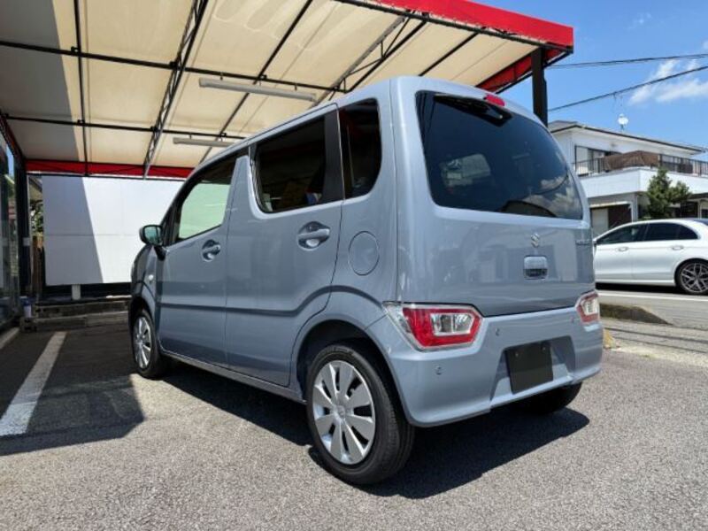 WAGON R