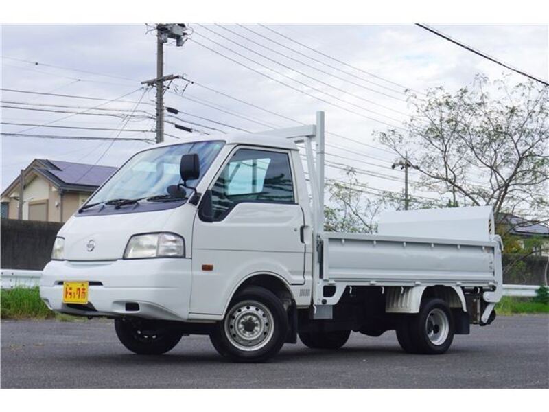 NISSAN VANETTE TRUCK