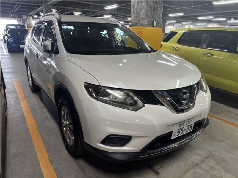 X-TRAIL-0