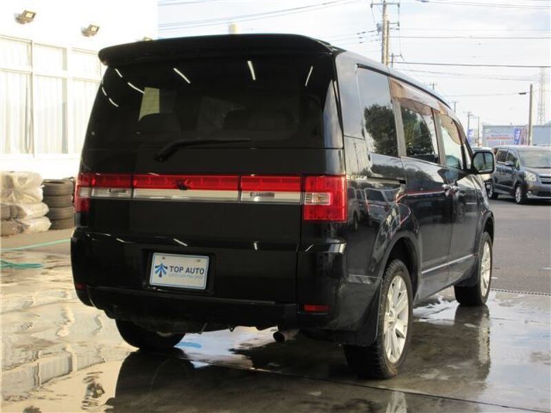 DELICA D5