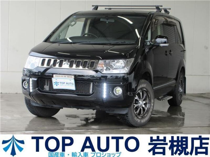 MITSUBISHI DELICA D5