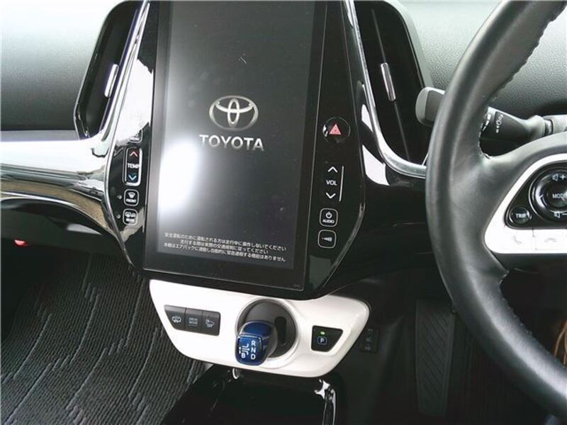 PRIUS PHV