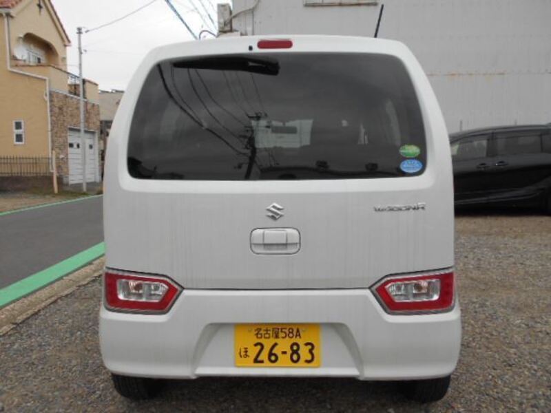 WAGON R