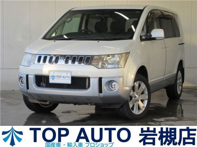 MITSUBISHI DELICA D5