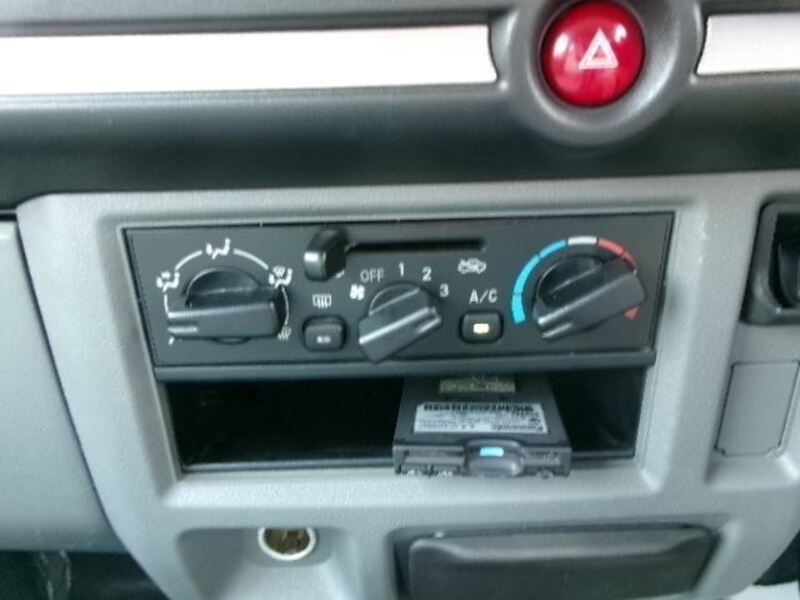 MINICAB VAN
