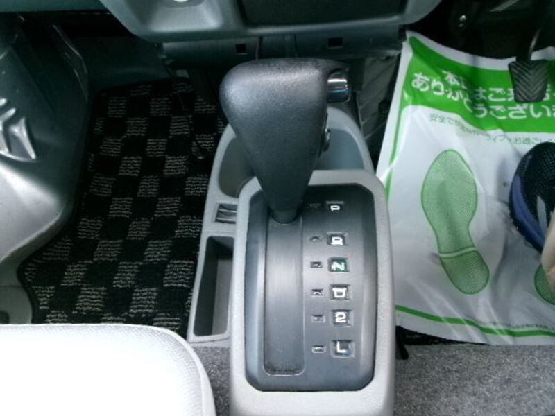 MINICAB VAN