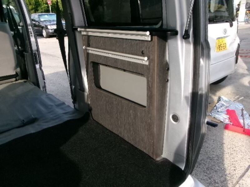 MINICAB VAN