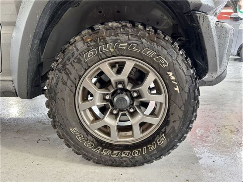 JIMNY SIERRA