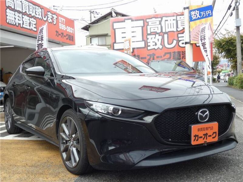 MAZDA3