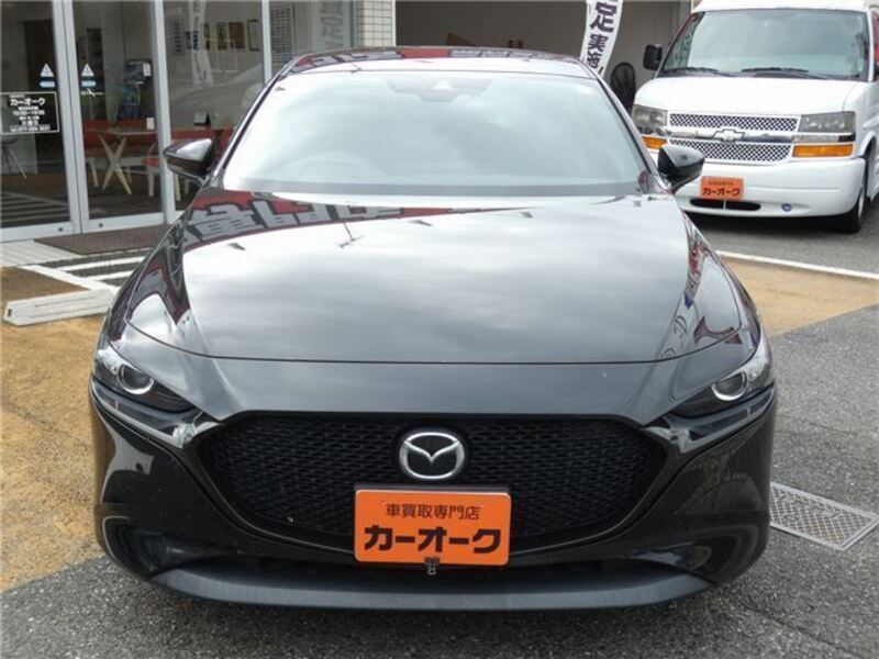MAZDA3